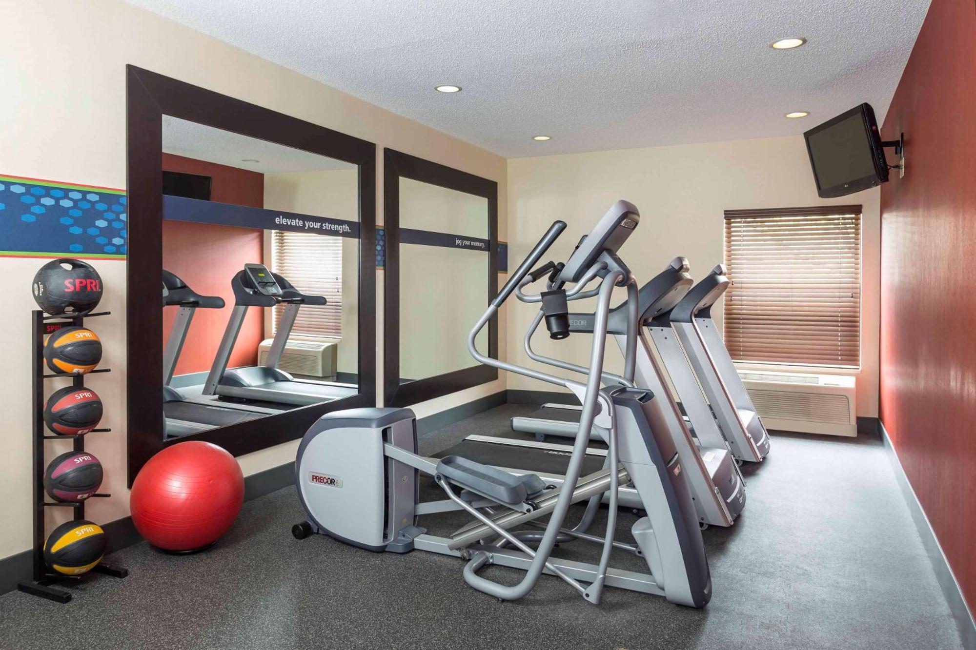 Hampton Inn Youngstown/Boardman Poland Exteriér fotografie